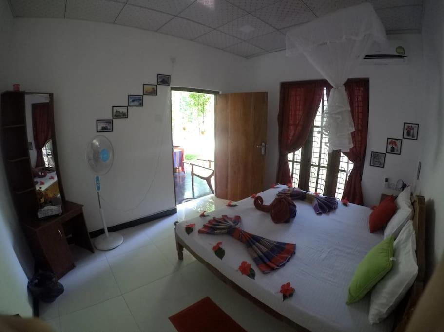 Sigiriya Village Home Stay ภายนอก รูปภาพ